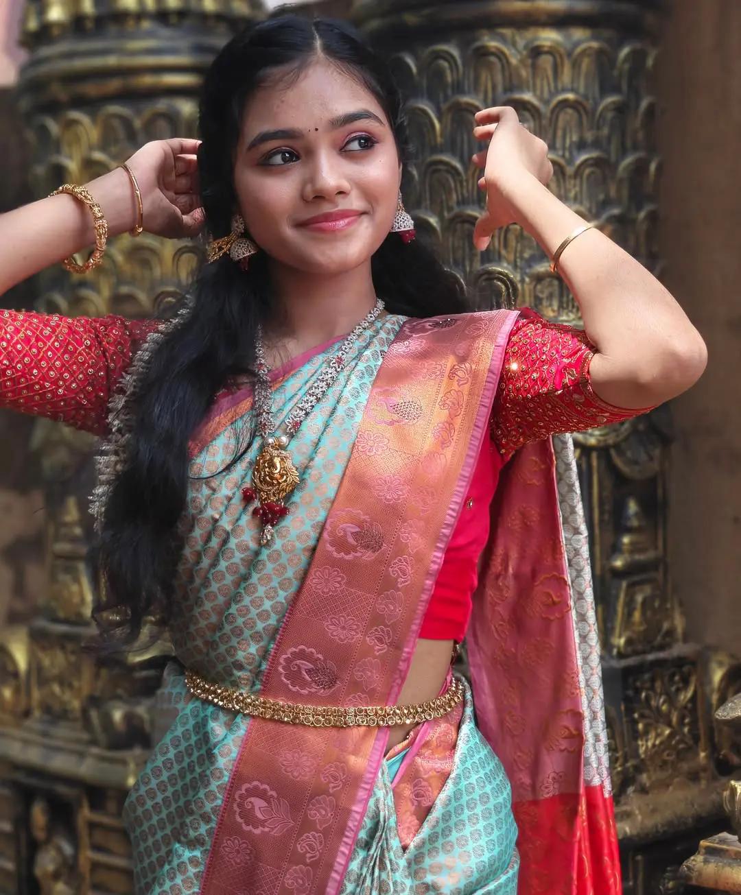 @shivaninaveenoffical14