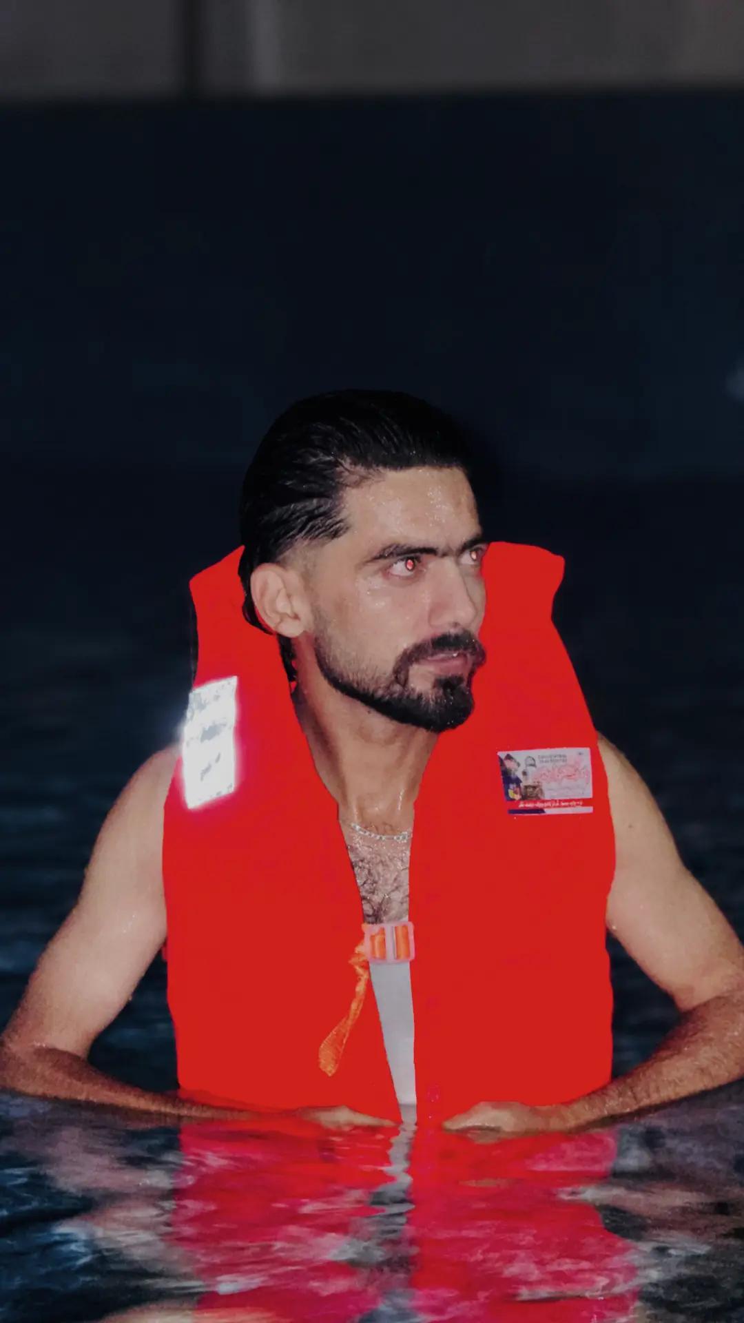 @بٹ صاحب⚡