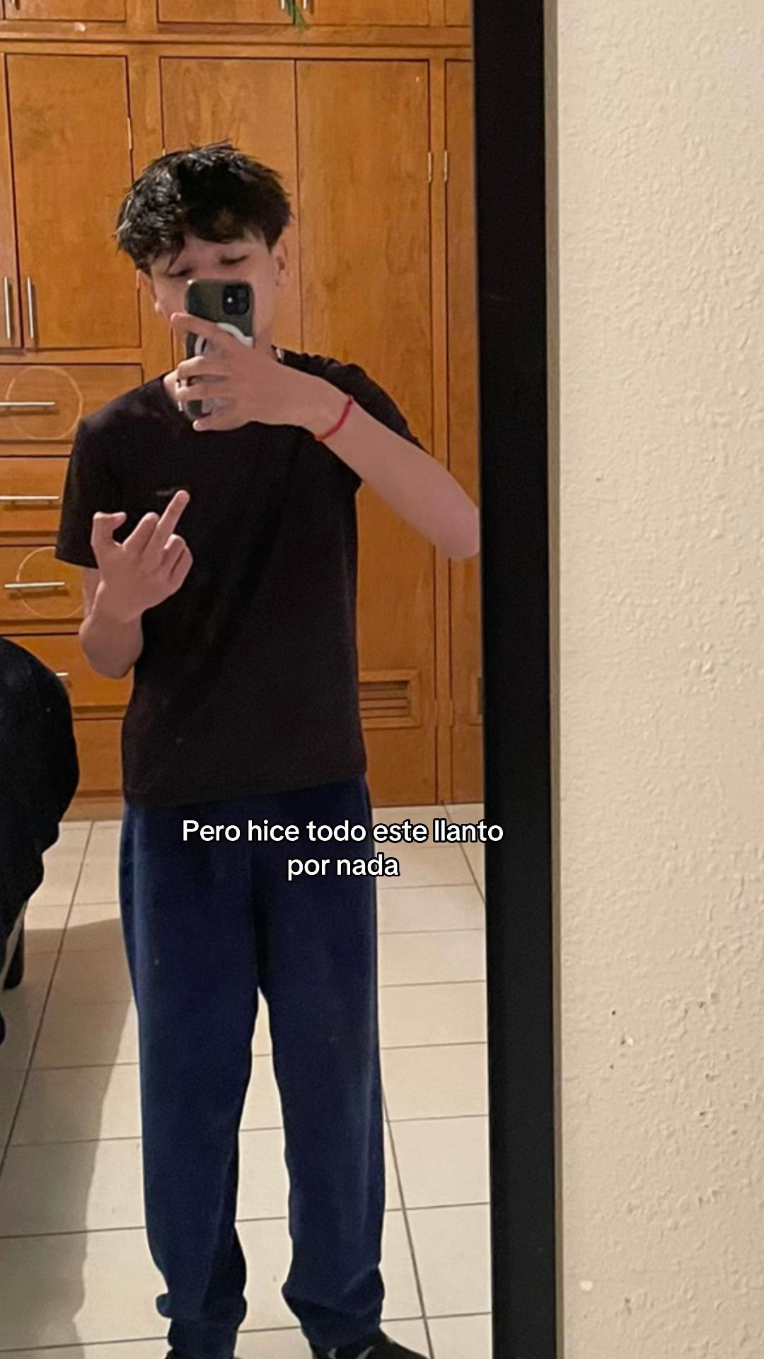 @Gaytán