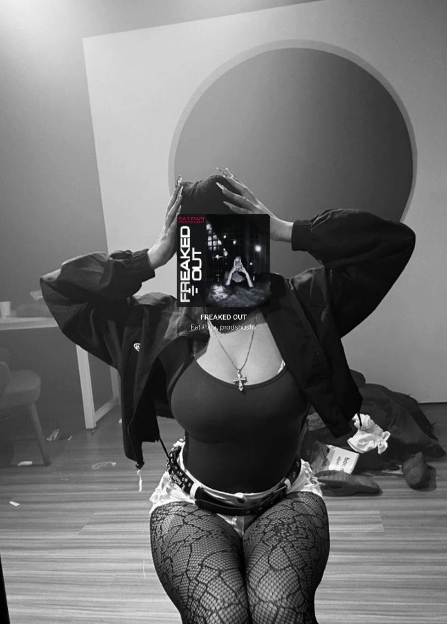 @Li Sa hadid 💙