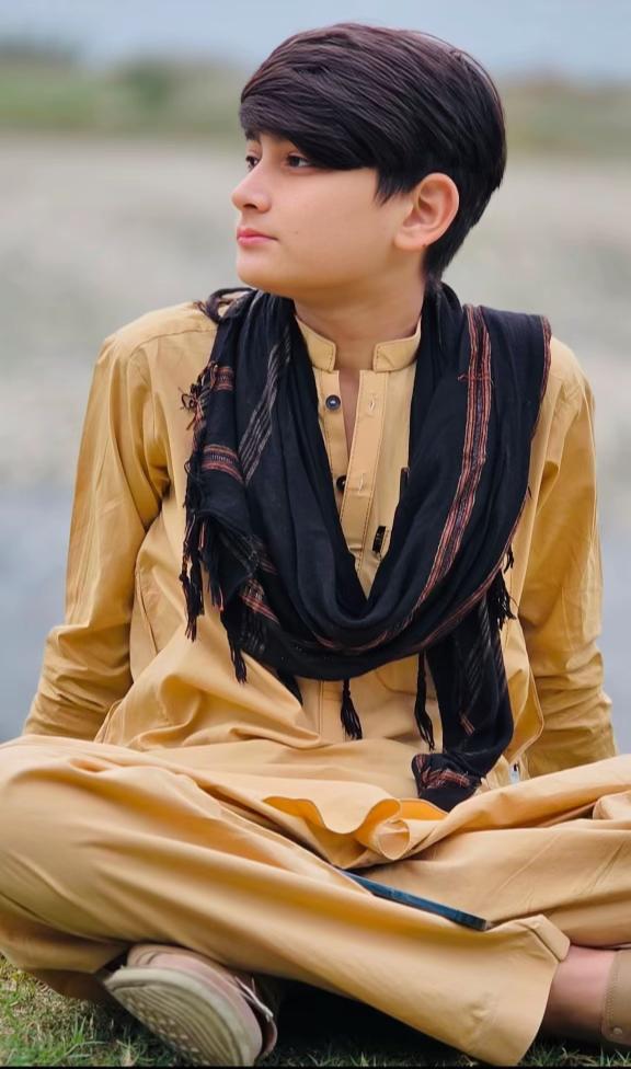 @Sheraz_live