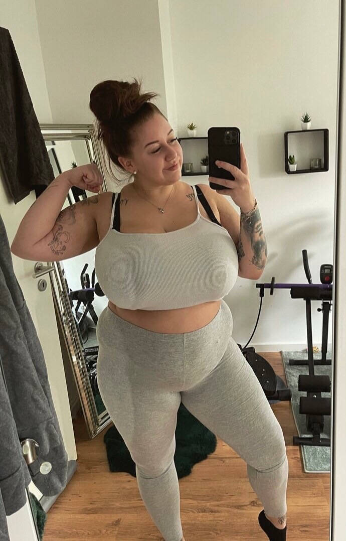 @meggielifxx6