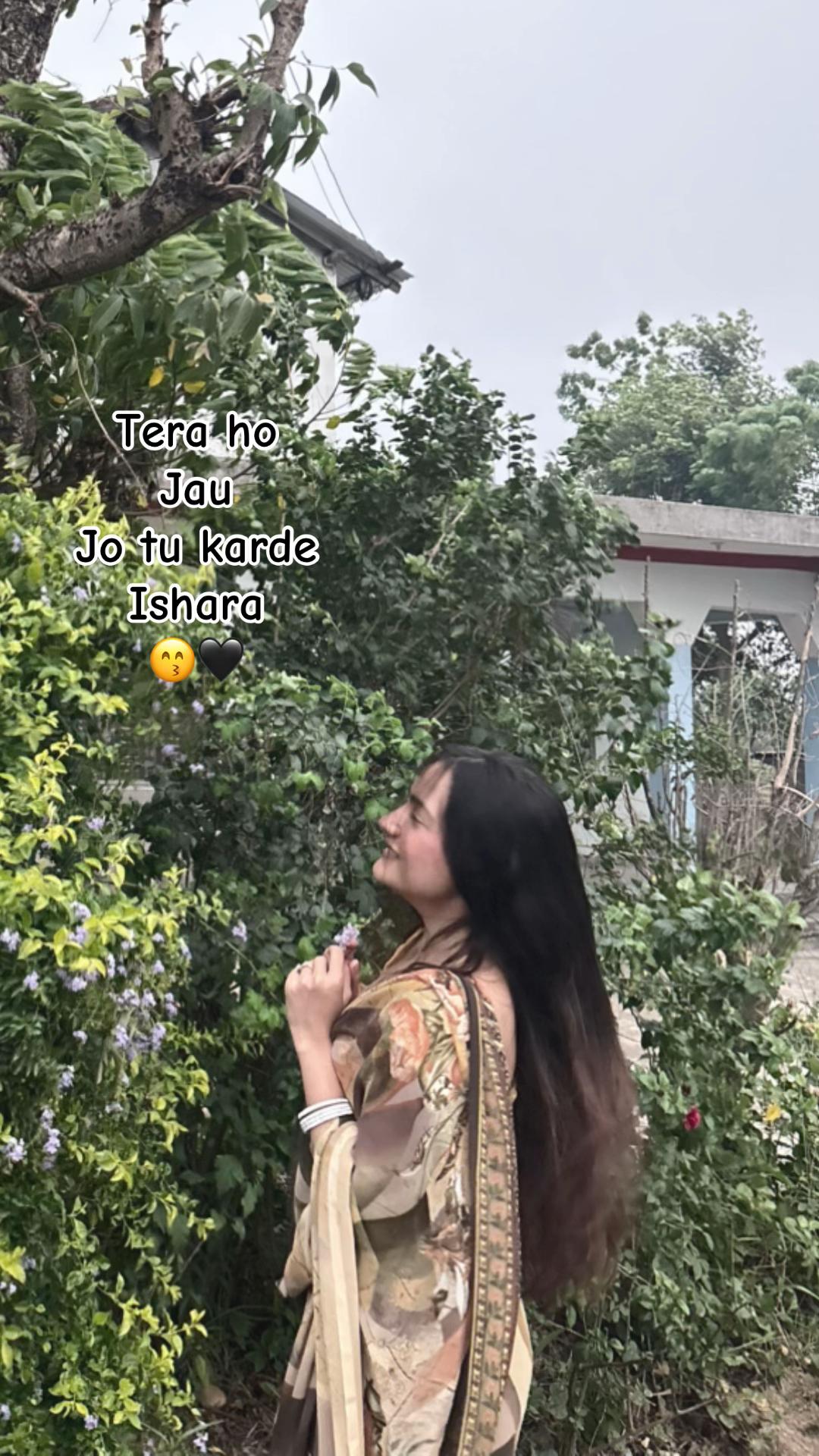 @Janvee💗