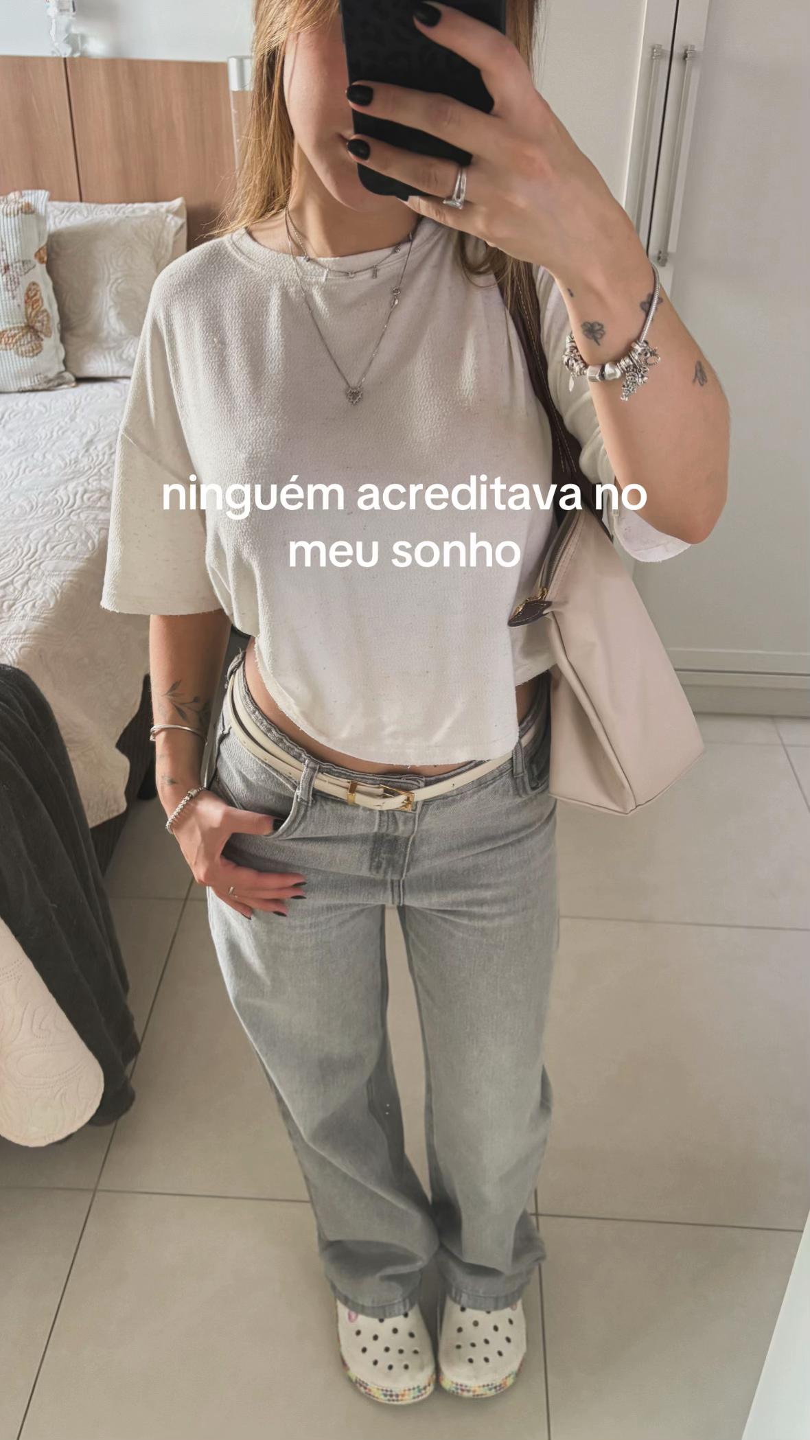 @Ana