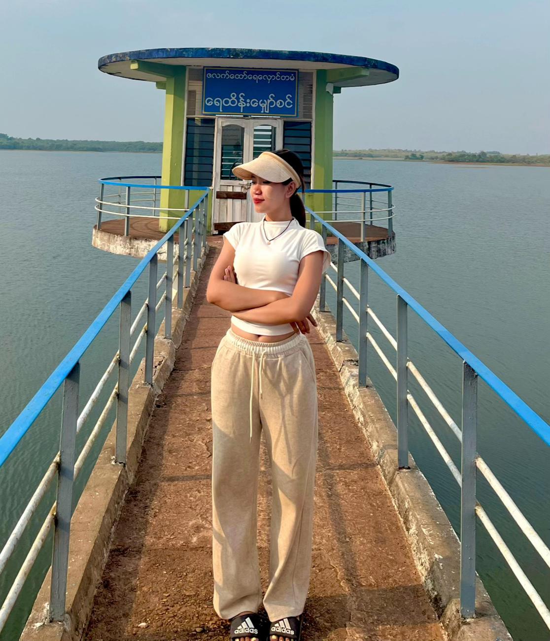 @Chuu@ငယ် 🩵