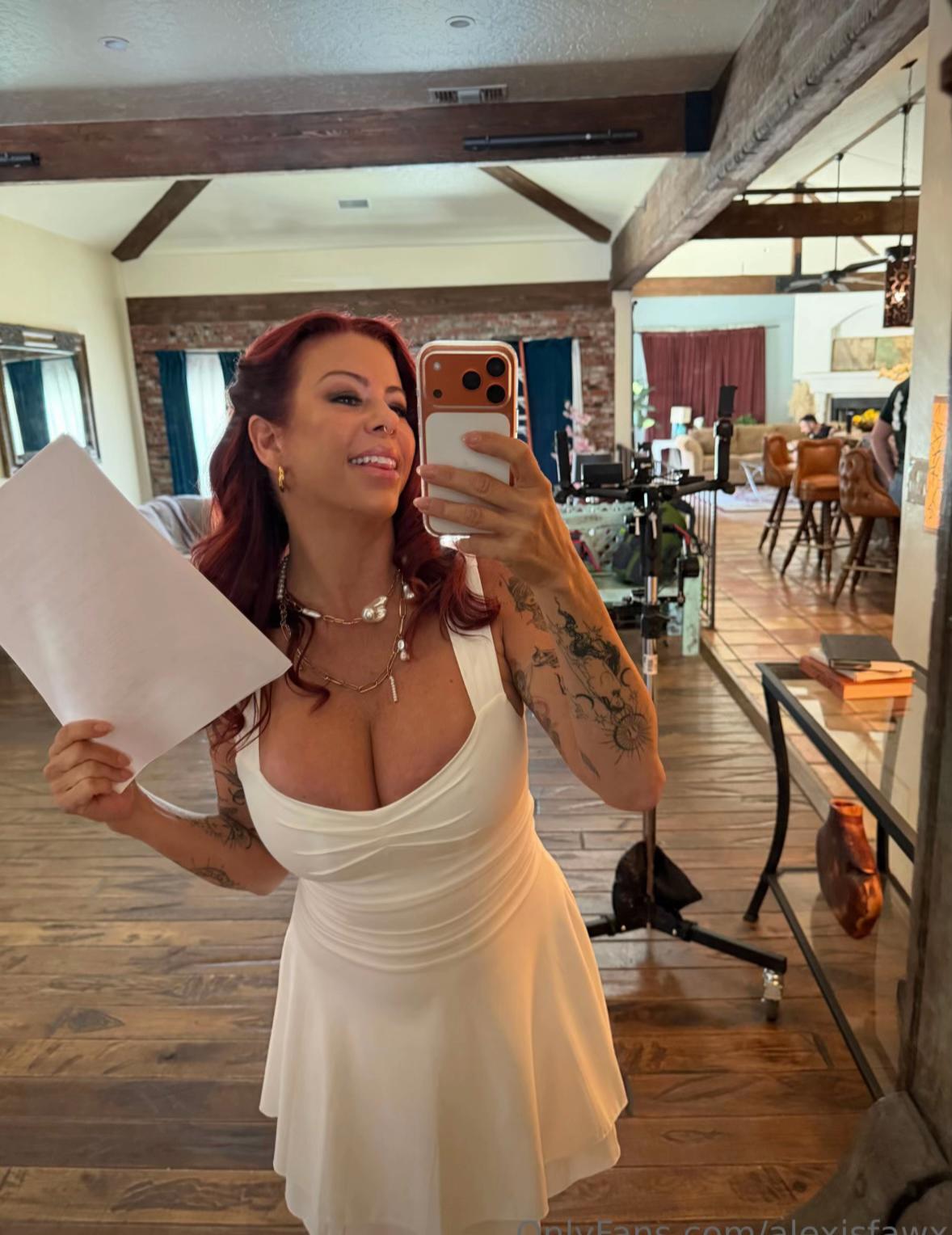 @Alexis Fawx