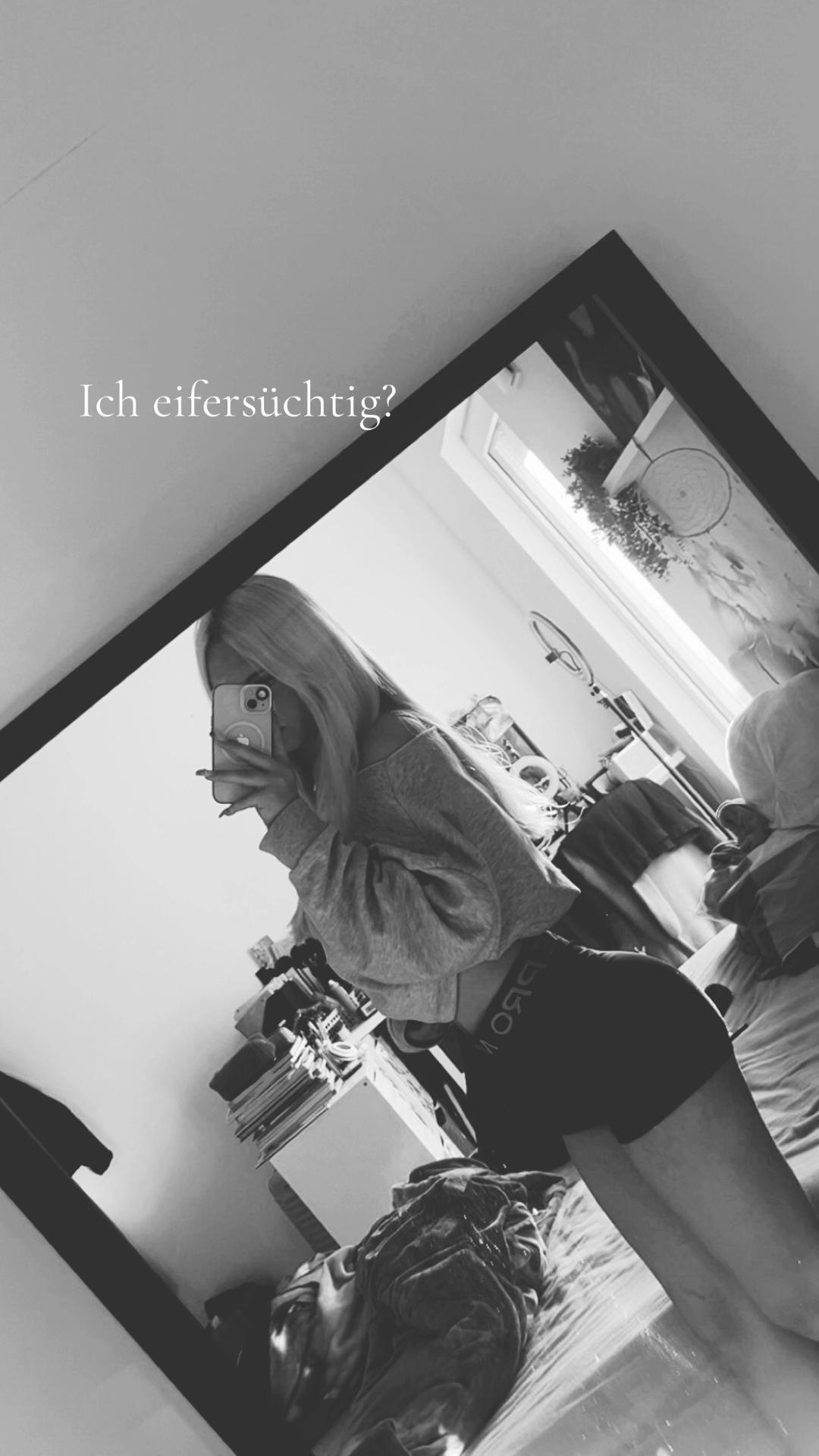 @ꨄ