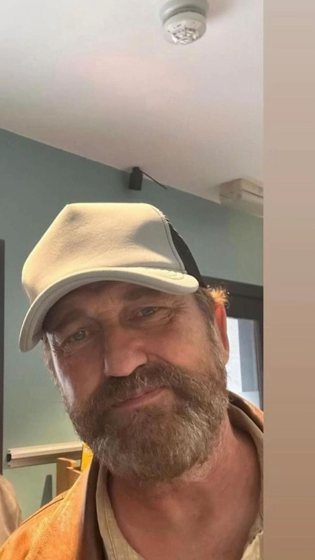 @Gerard Butler