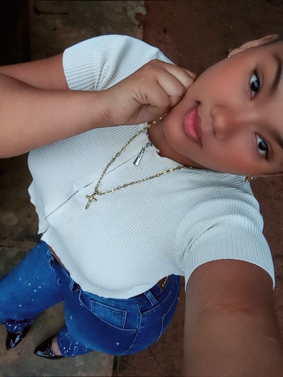 @Luisana 🐷🩷