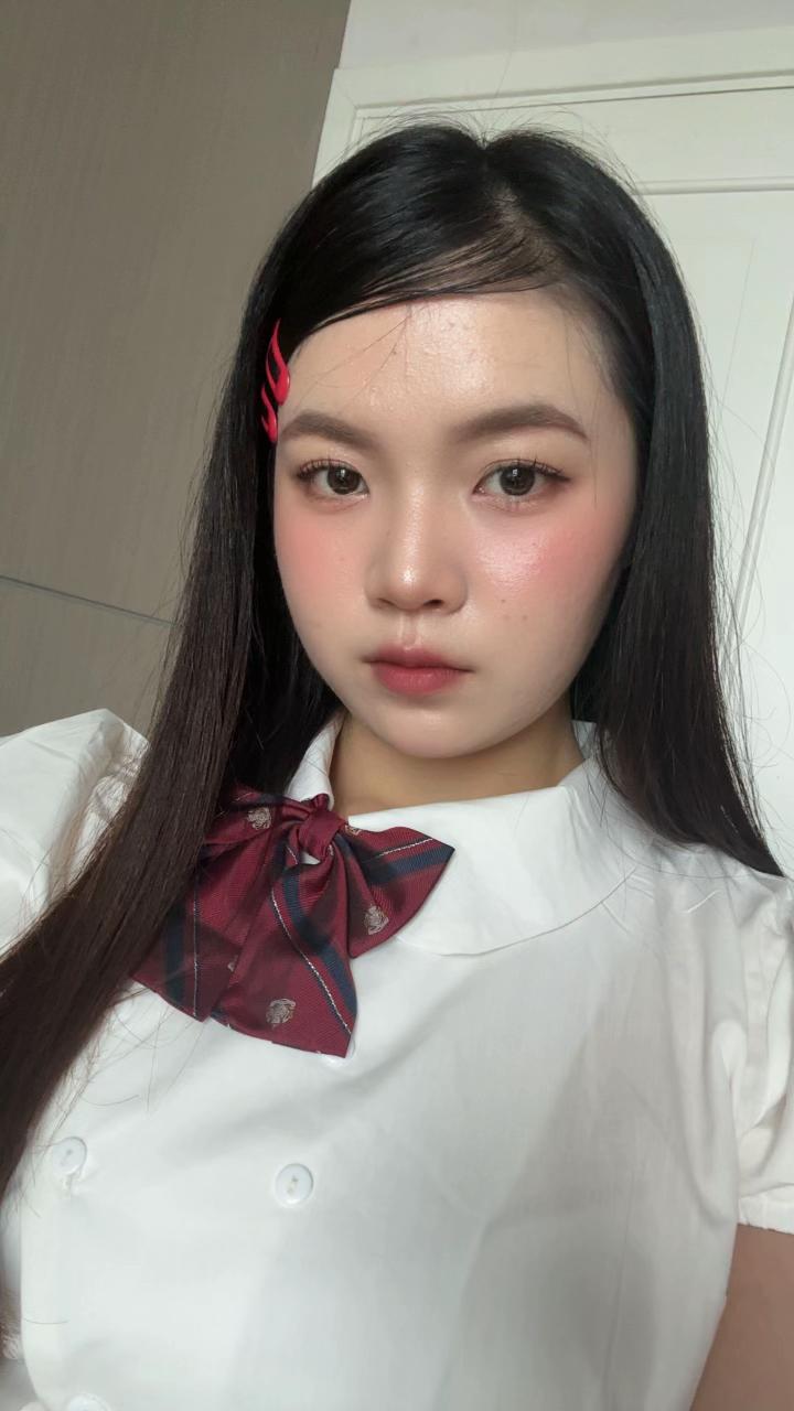 @PrincessHuangg
