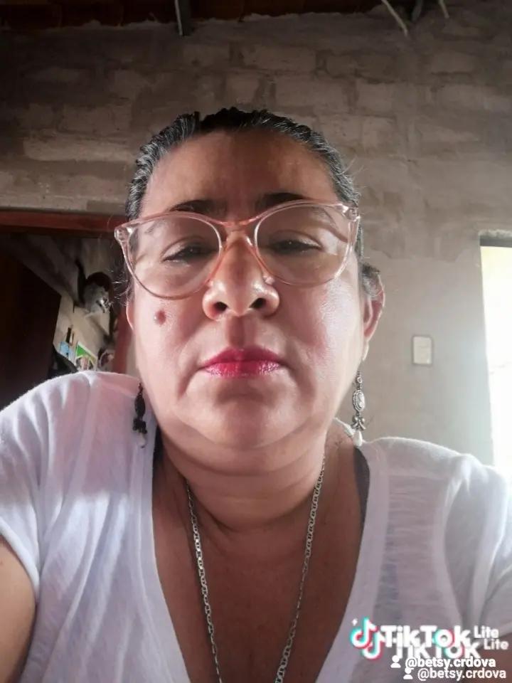 @Betsy C&oacute;rdova