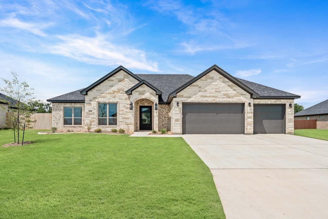 @Carothers Executive Homes