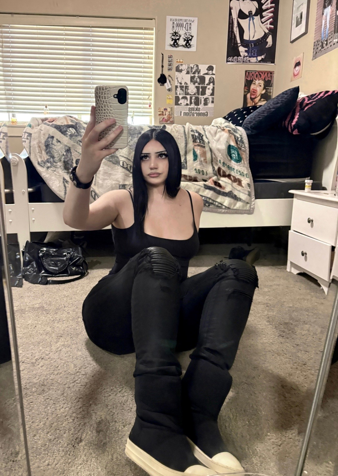 @allieeeeeeeeee