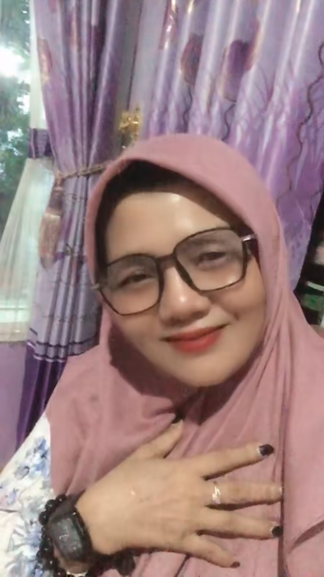 @Bundasaskia