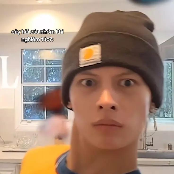 @Ck t t&ecirc;n Tin🦮