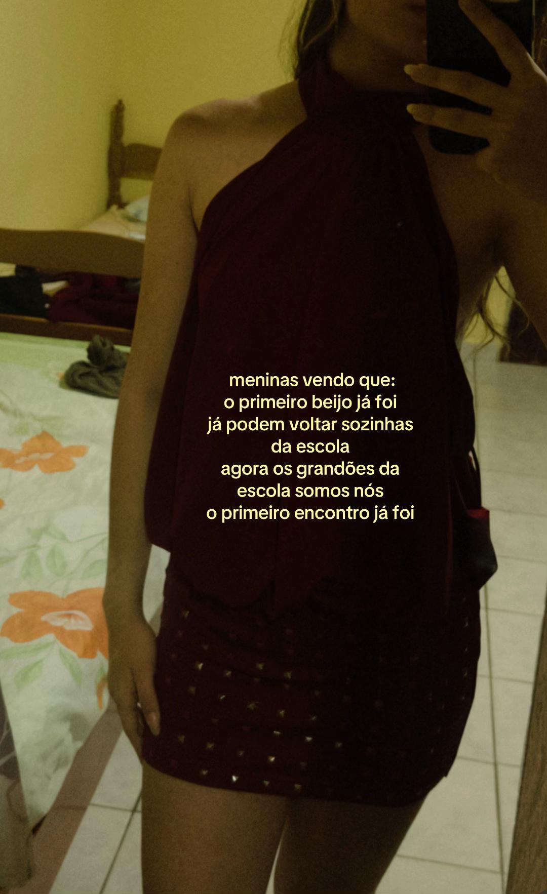 @Ana Clara 🤷🏻♀️