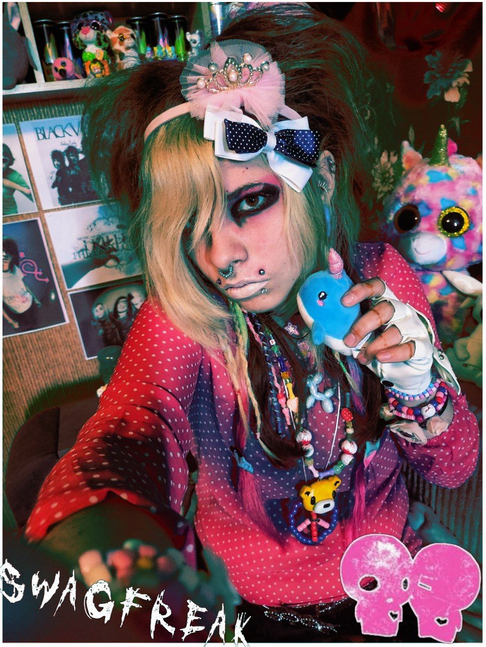 @cherie_cannibal 🧟&zwj;♀️𝄞