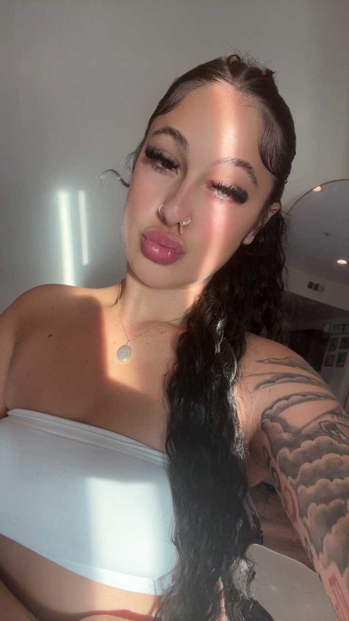 @mariahraiin🤍