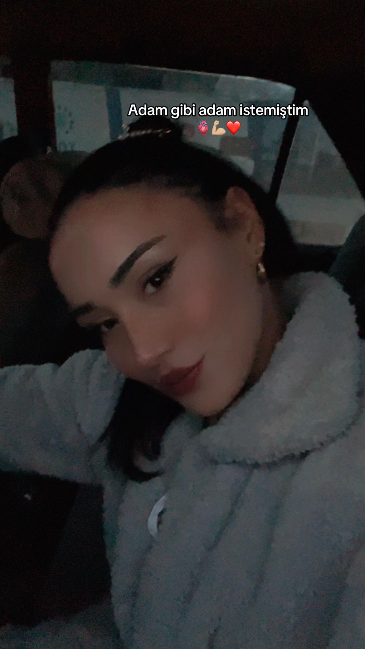 @Defneçam