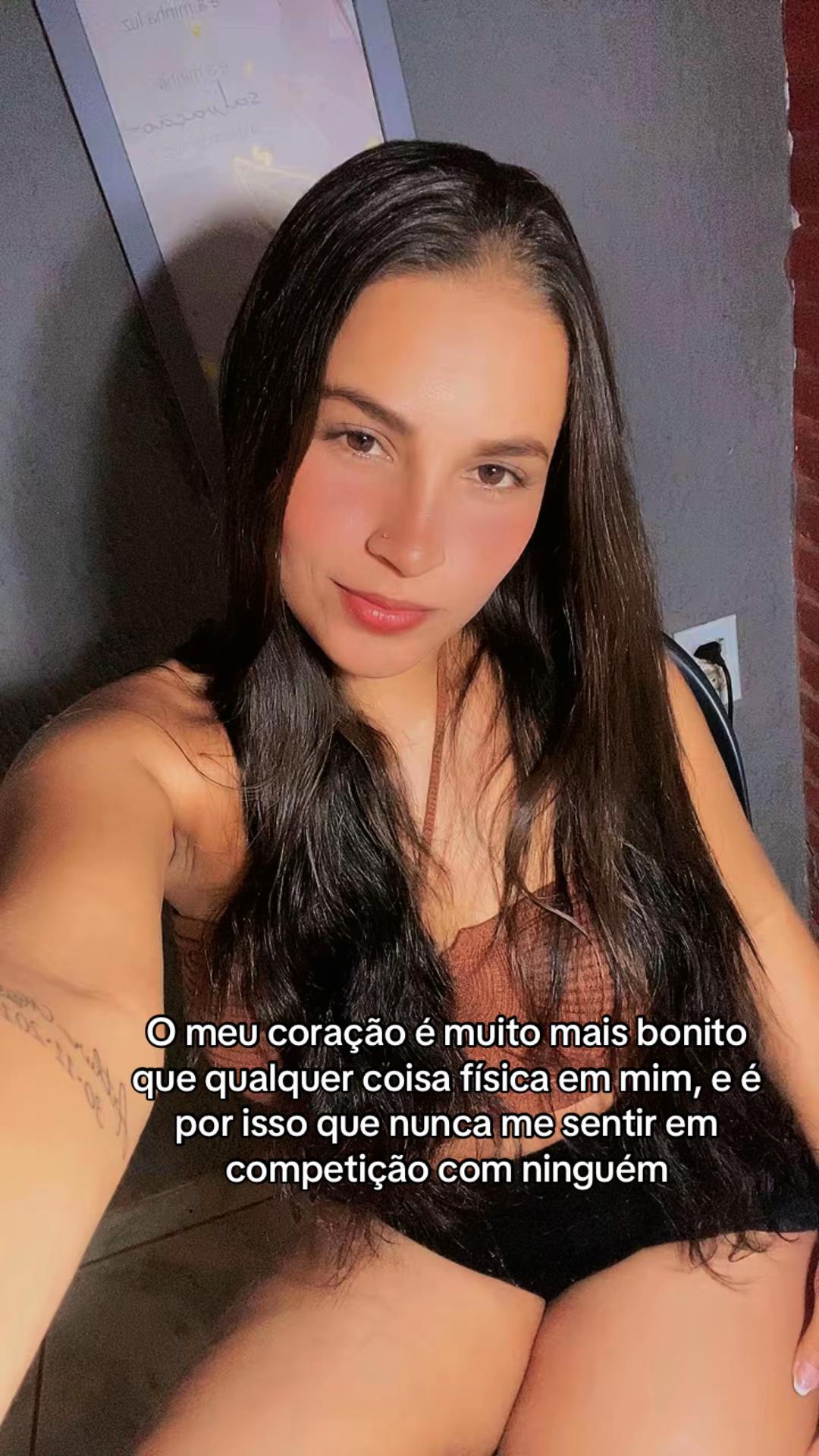 @Larisse Aires Pacheco 🦋