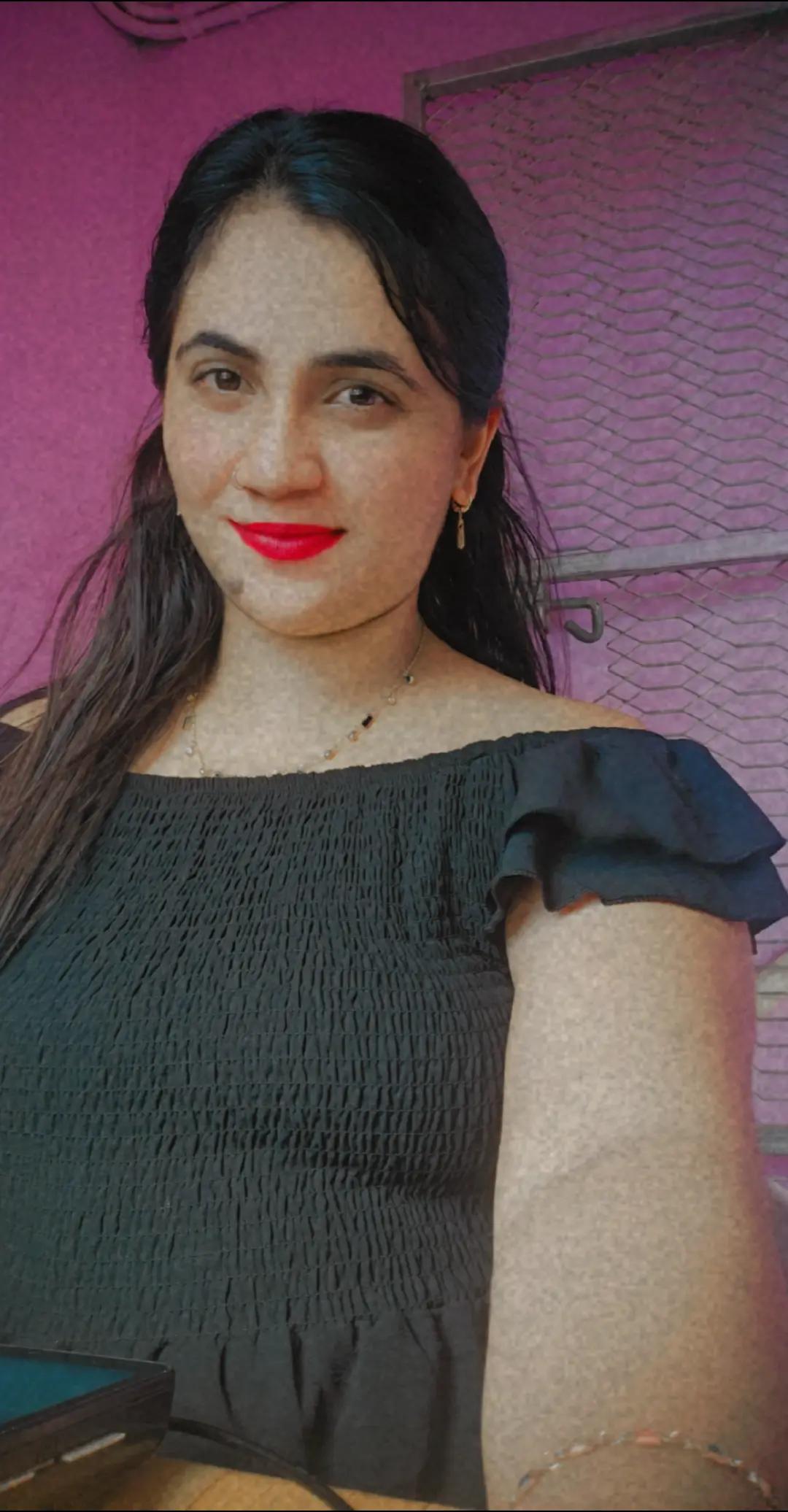 @🧿&hearts;️Shivangini angel Singh&hearts;️🧿