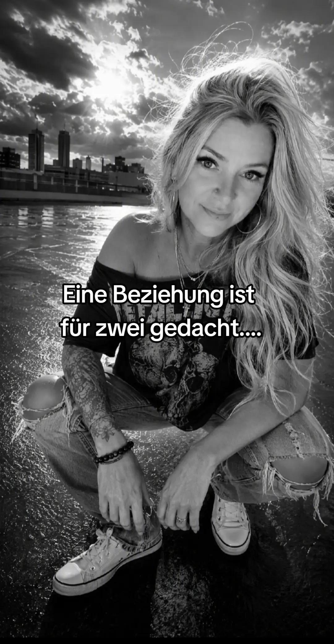 @🎸sylvie🐬