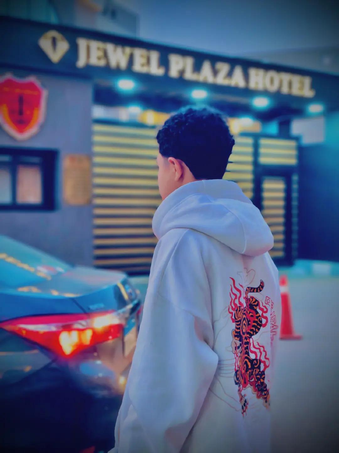 @شـ ـِقـ ـْلـ ـَطـَة 🥶