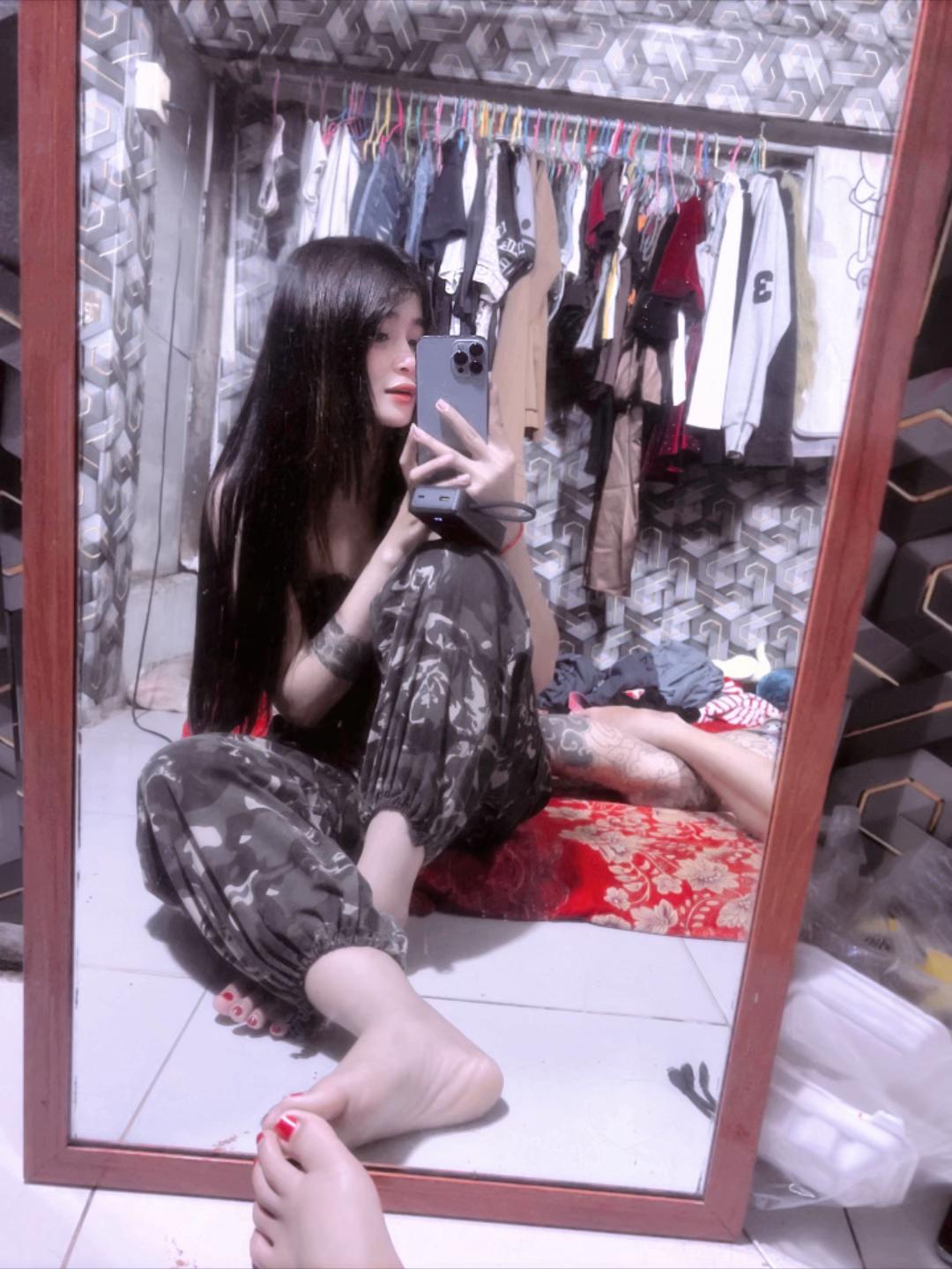 @Ni Ni ๐