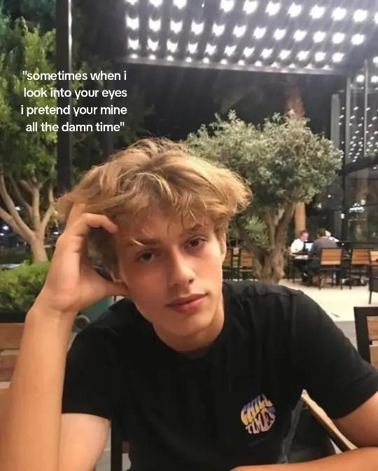 @Foxglove17🥀
