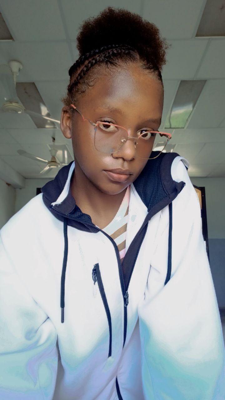 @Manuela Zoeh