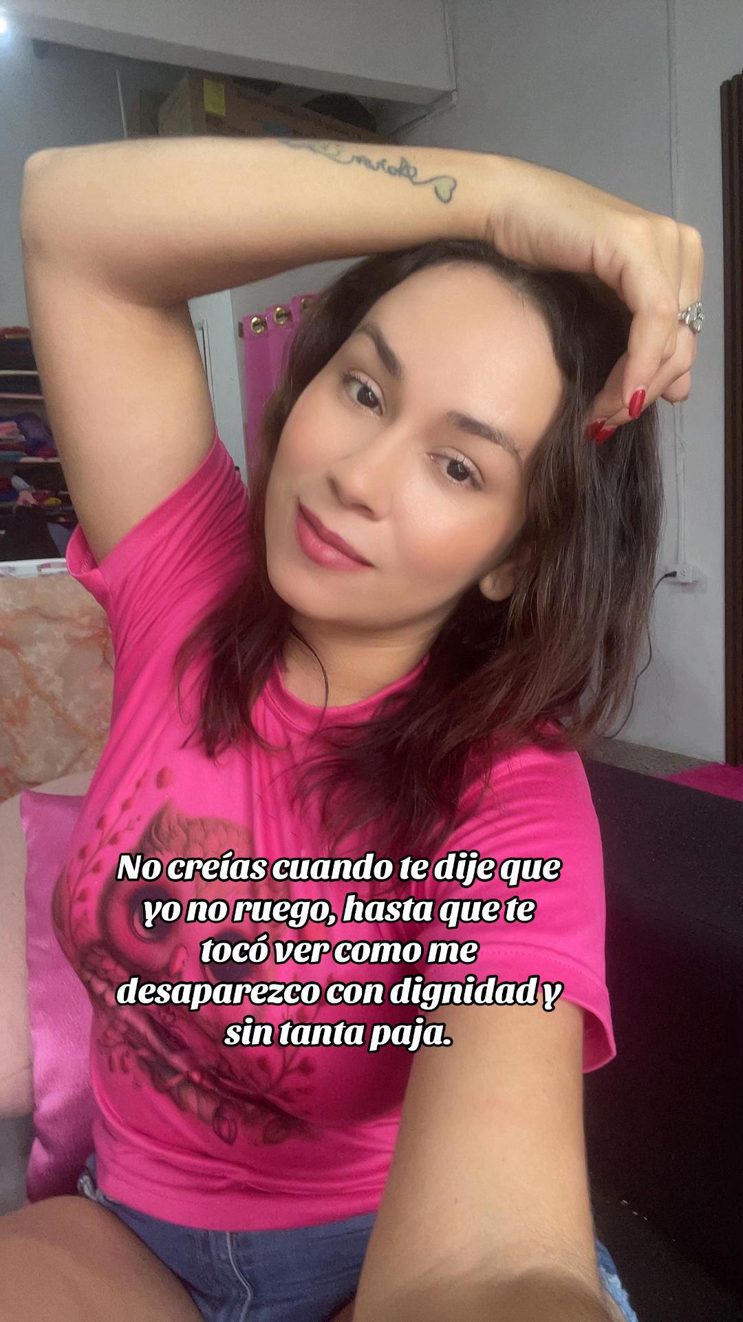 @Andrea🖤🦉