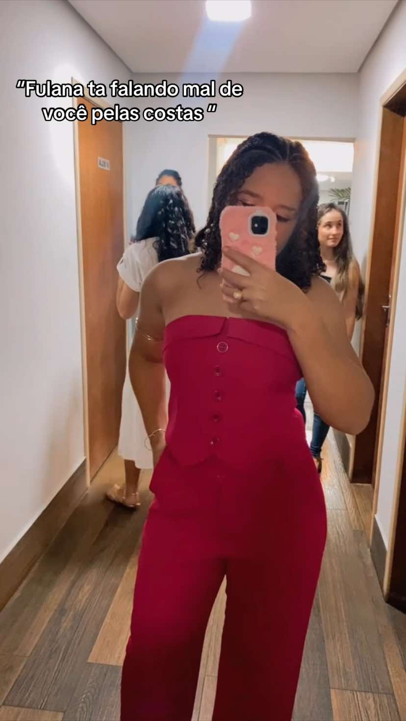 @Ana camilie Silva