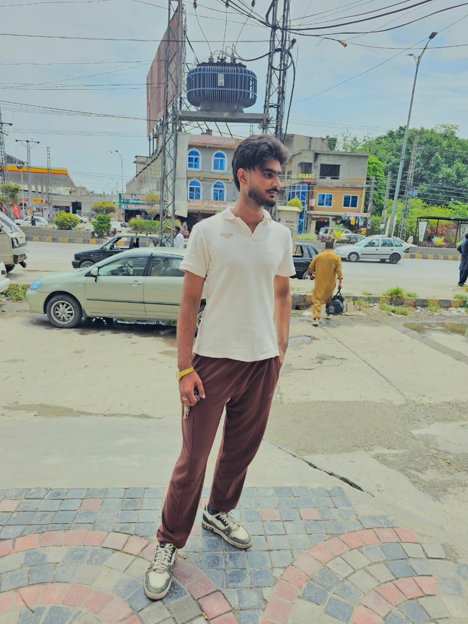 @Ahmad Mughal🦁👑