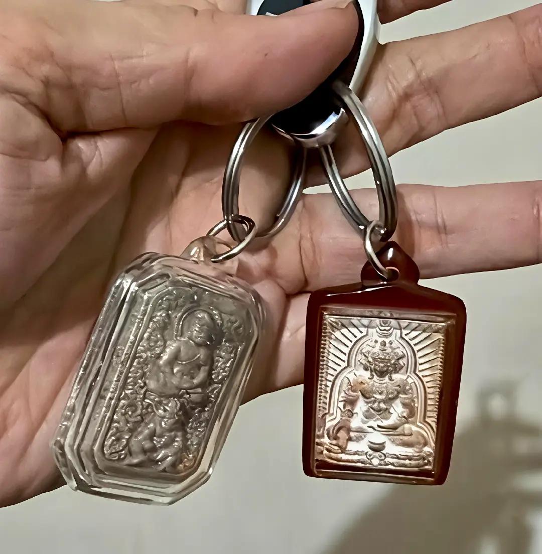 @titan amulet