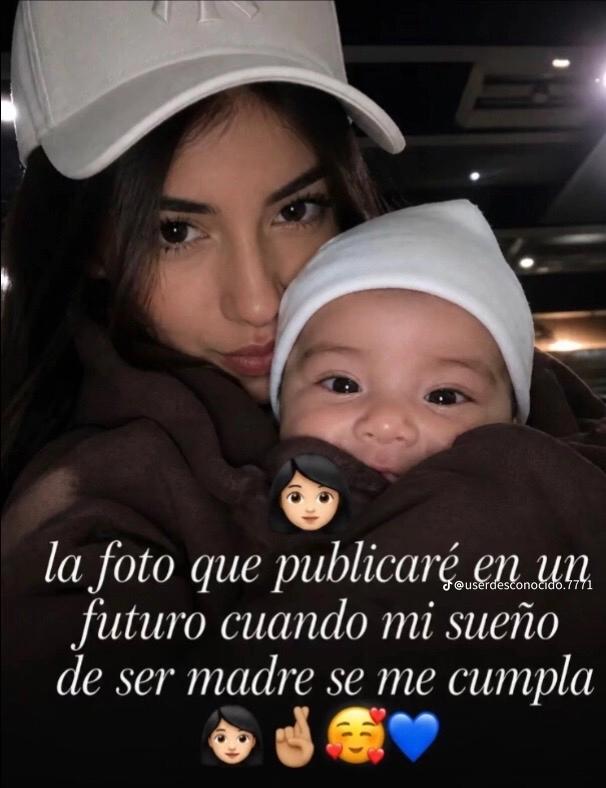 @****