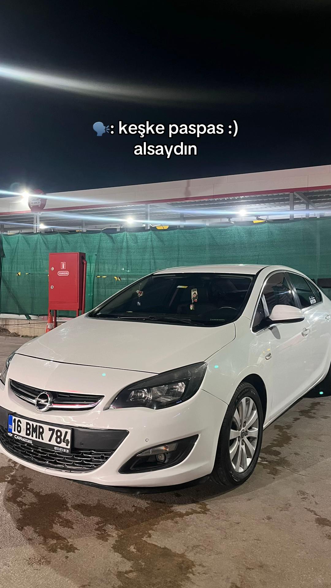 @lyaseminll