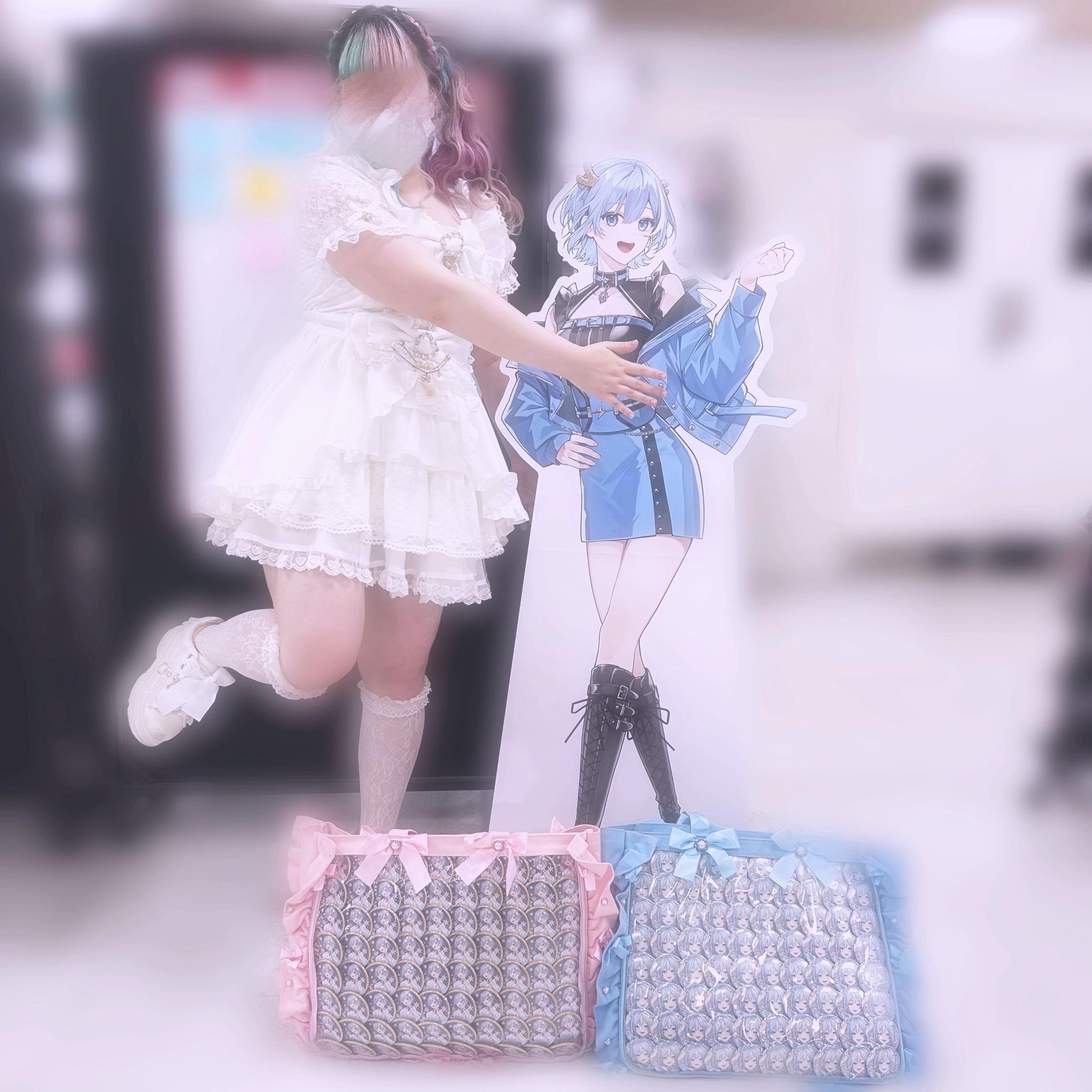 @𝓡.⋆𝜗𝜚