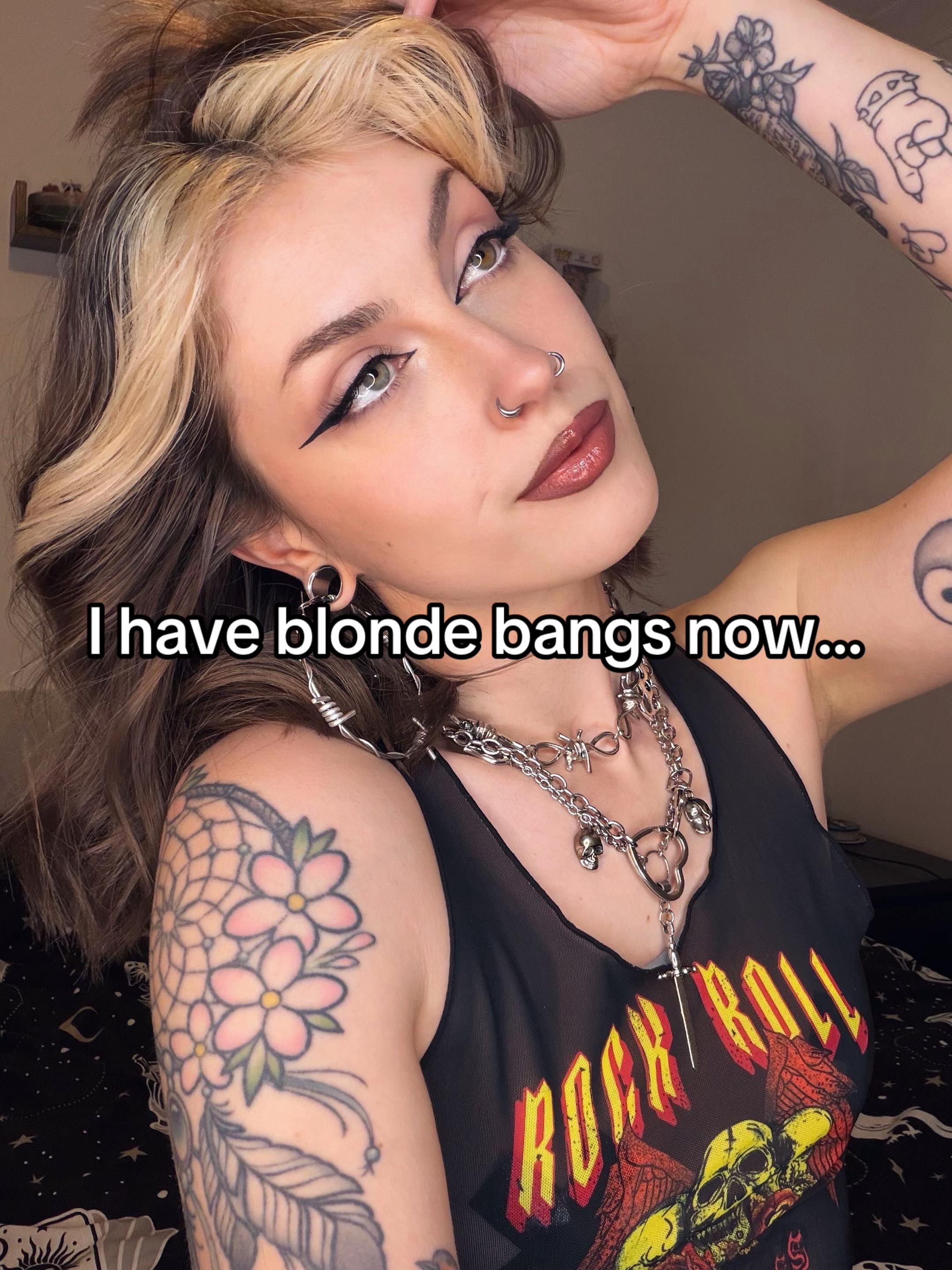 @𝖊𝖑𝖑𝖎𝖊 𝖌𝖗𝖆𝖈𝖊