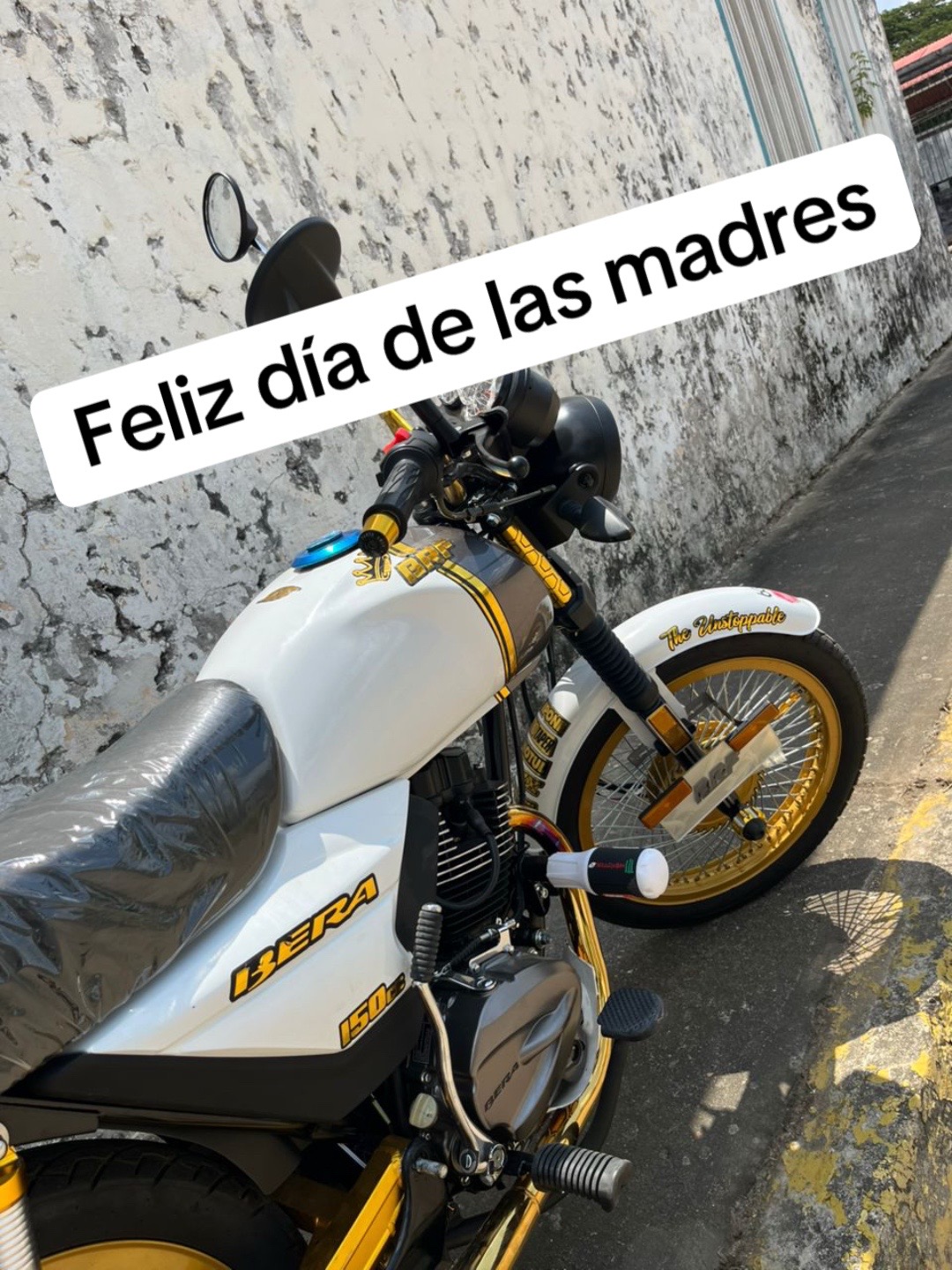 @LA IMPARABLE💛