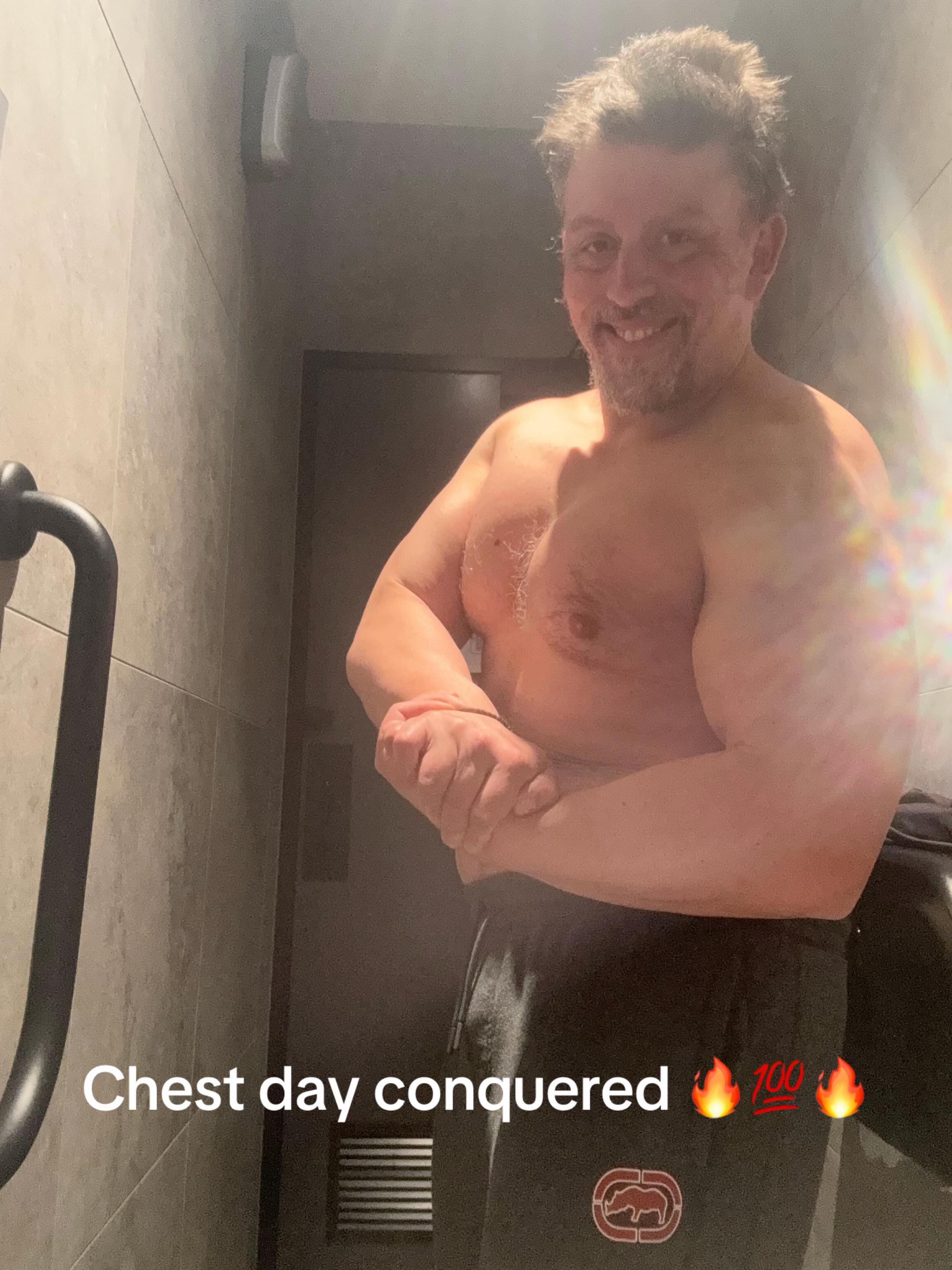 @Greek 🇬🇷 Hulkamania