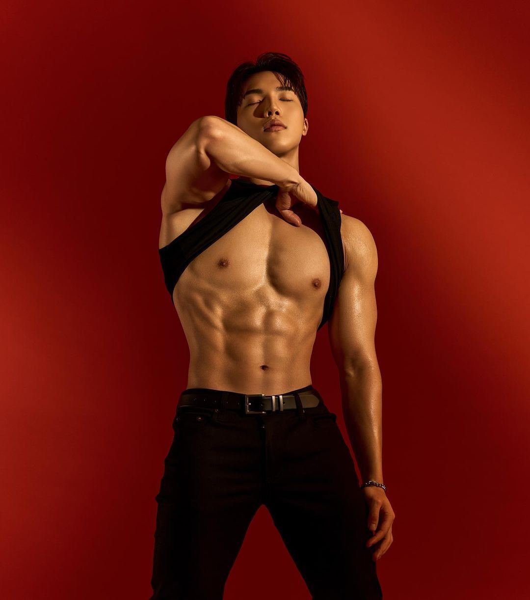 @Hot_b0ys.