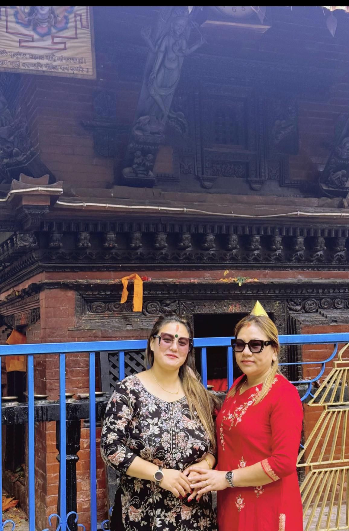 @radhathokra@🥰