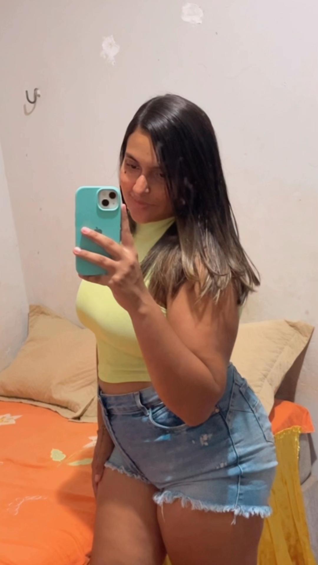 @🦋