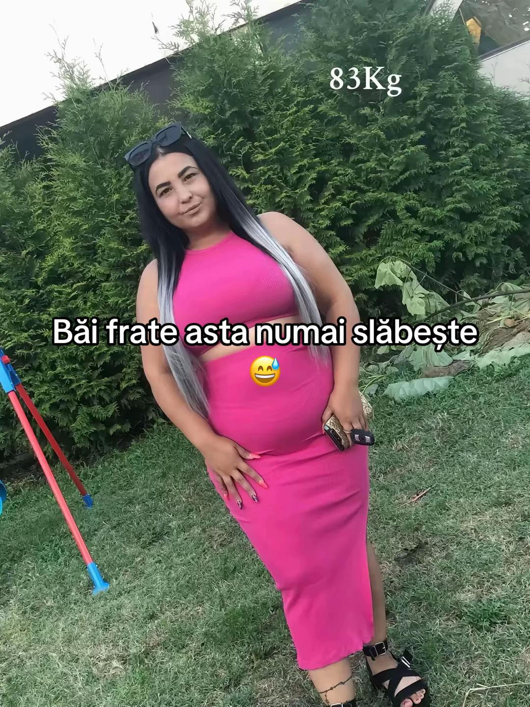 @AdrianaNica
