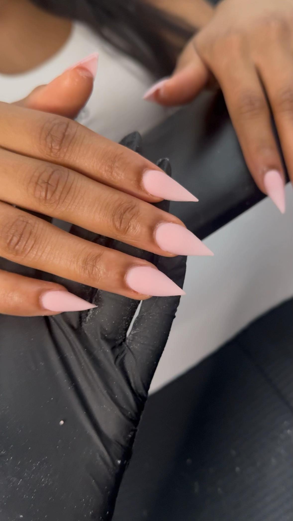 @KENT NAIL TECH