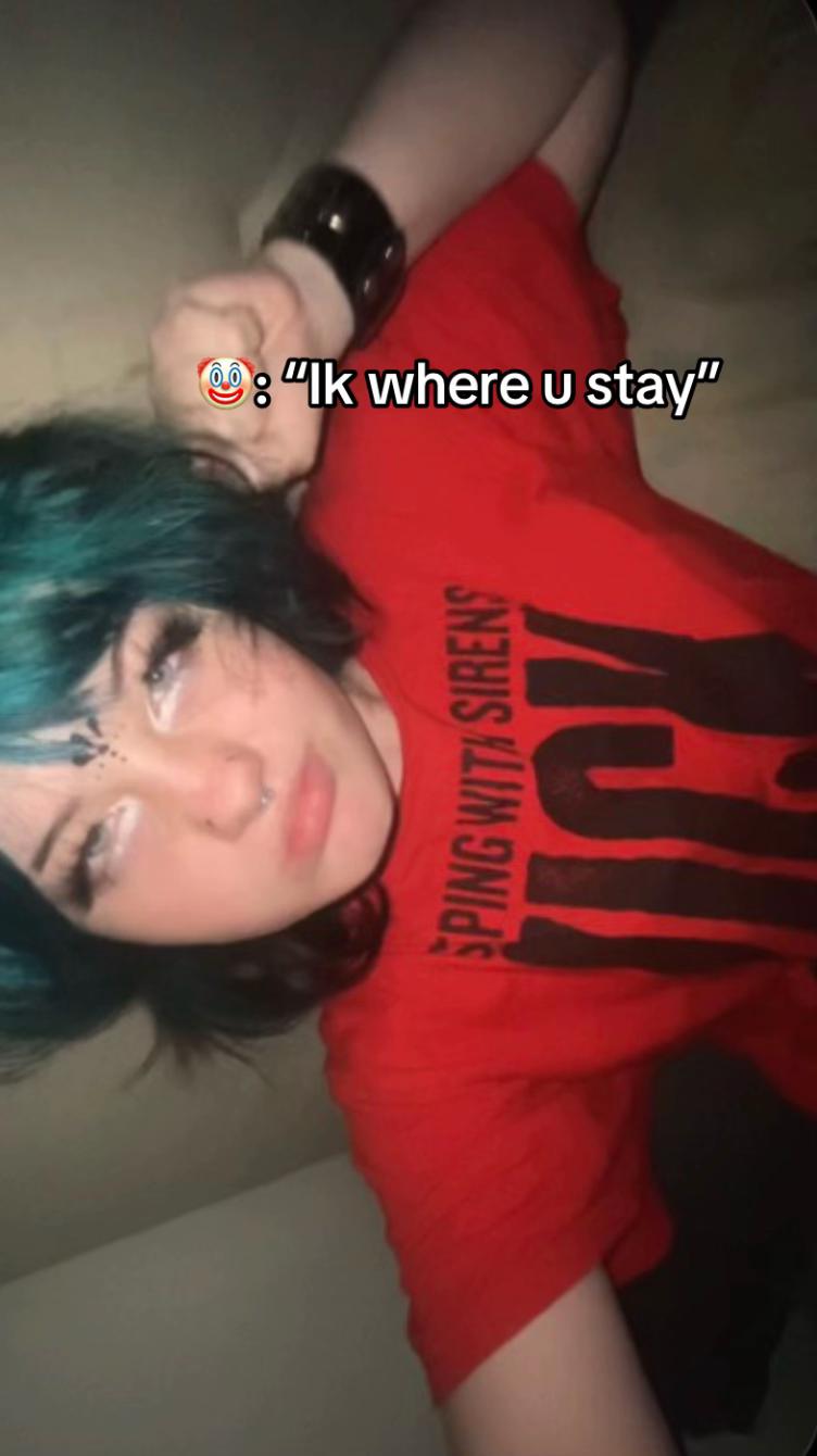 @𝖒𝖊𝖘𝖘𝖞 🪷 ☸️
