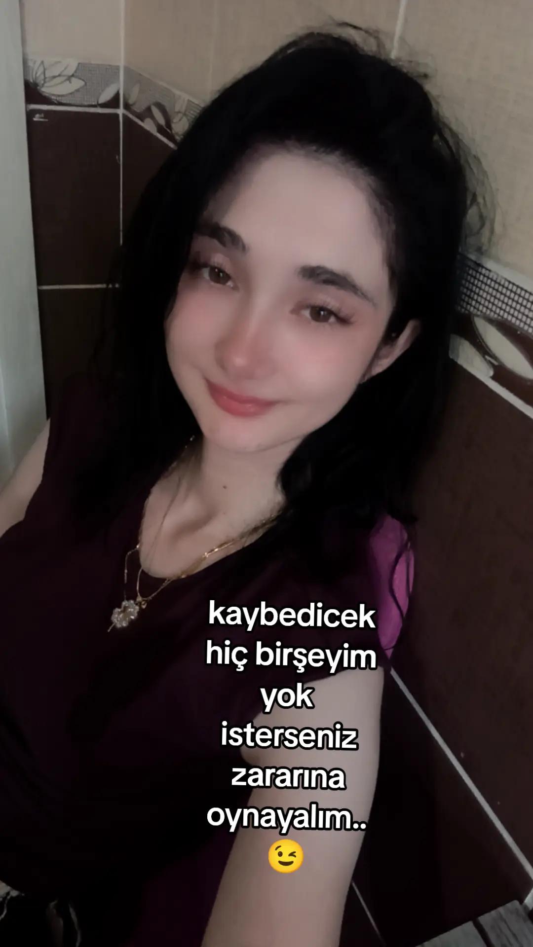 @👻
