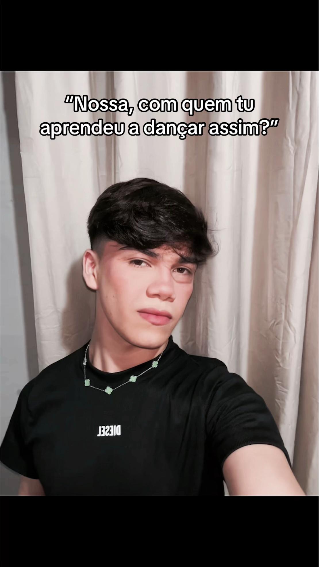 @luisillv4 ᥫ᭡