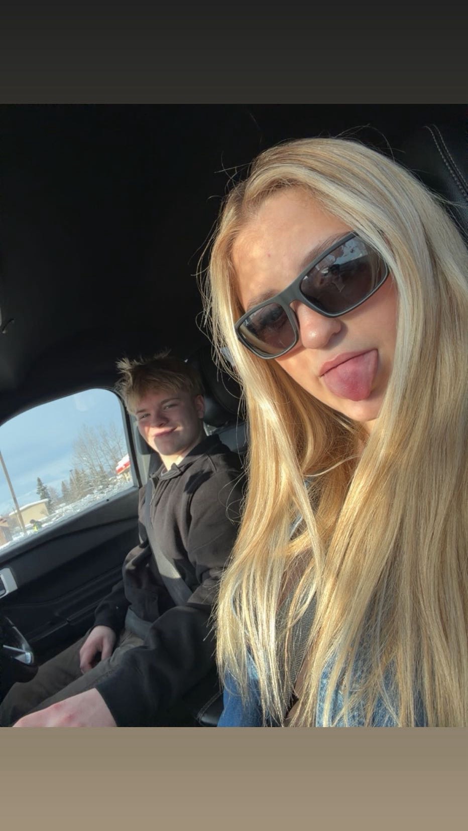 @Liv