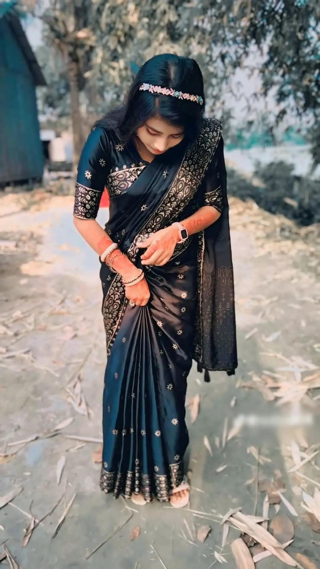 @রাইসা মনি